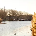 Tilburg 2Br Apartment, Group Friendly With Kitchen בית נופש *
