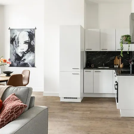 New 2br With Wifi Close To Center * Tilburg