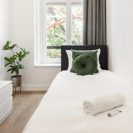 New 2br With Wifi Close To Center Vakantiehuis *