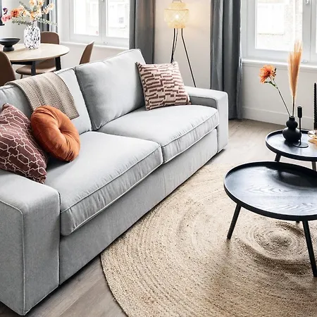 Casa de Férias Tilburg 2Br Apartment Group Friendly Kitchen