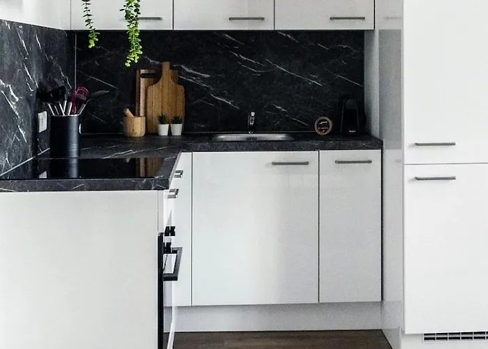 New 2br With Wifi Close To Center *