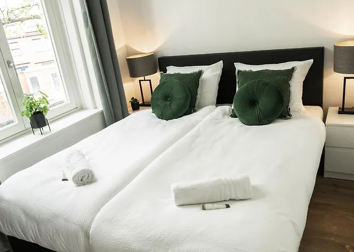 Casa de Férias Tilburg 2Br Apartment Group Friendly Kitchen Tilburgo