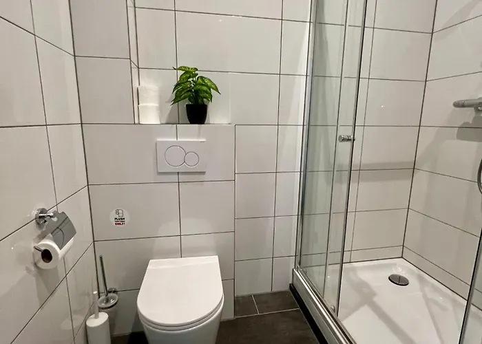 New 2br With Wifi Close To Center بيت للعطل